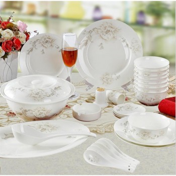 景德镇陶瓷器28头骨瓷餐具韩式创意家用碗盘碗碟套装