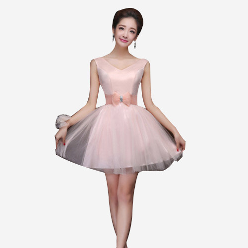粉色甜美连衣裙